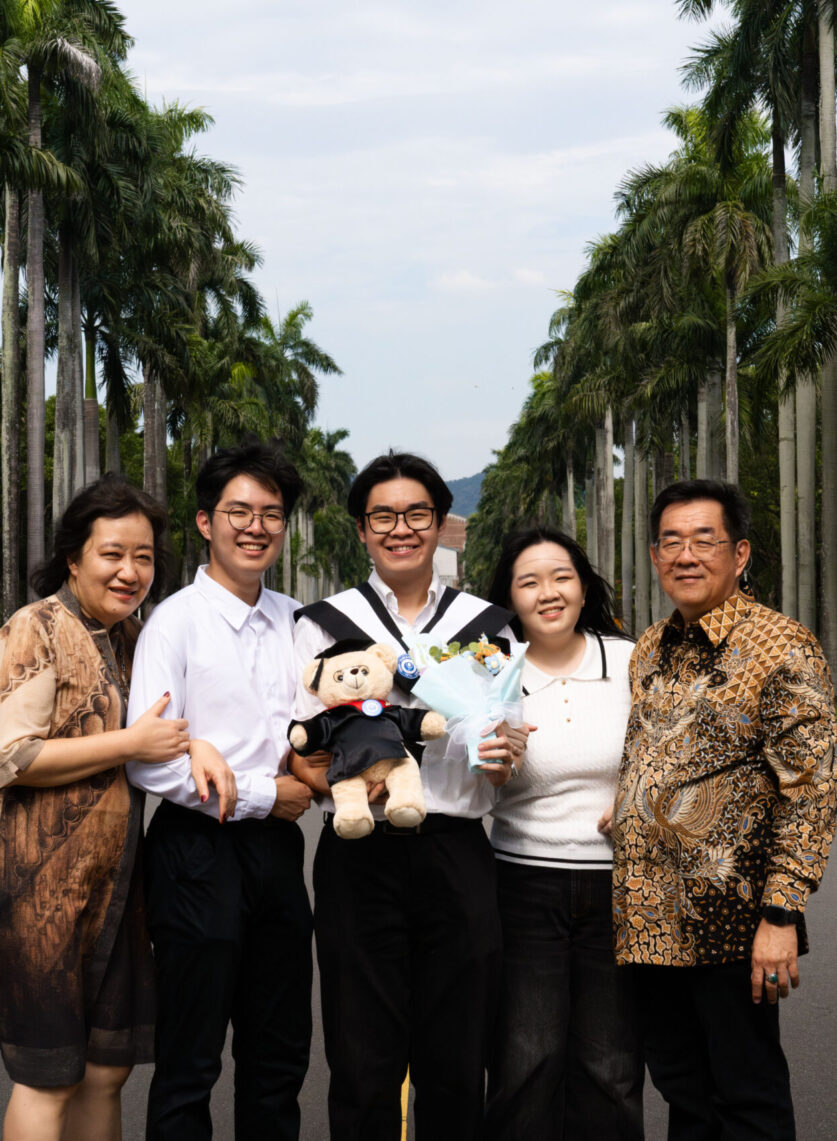 Alex and Family - Graduation Photoshoot 2026-3